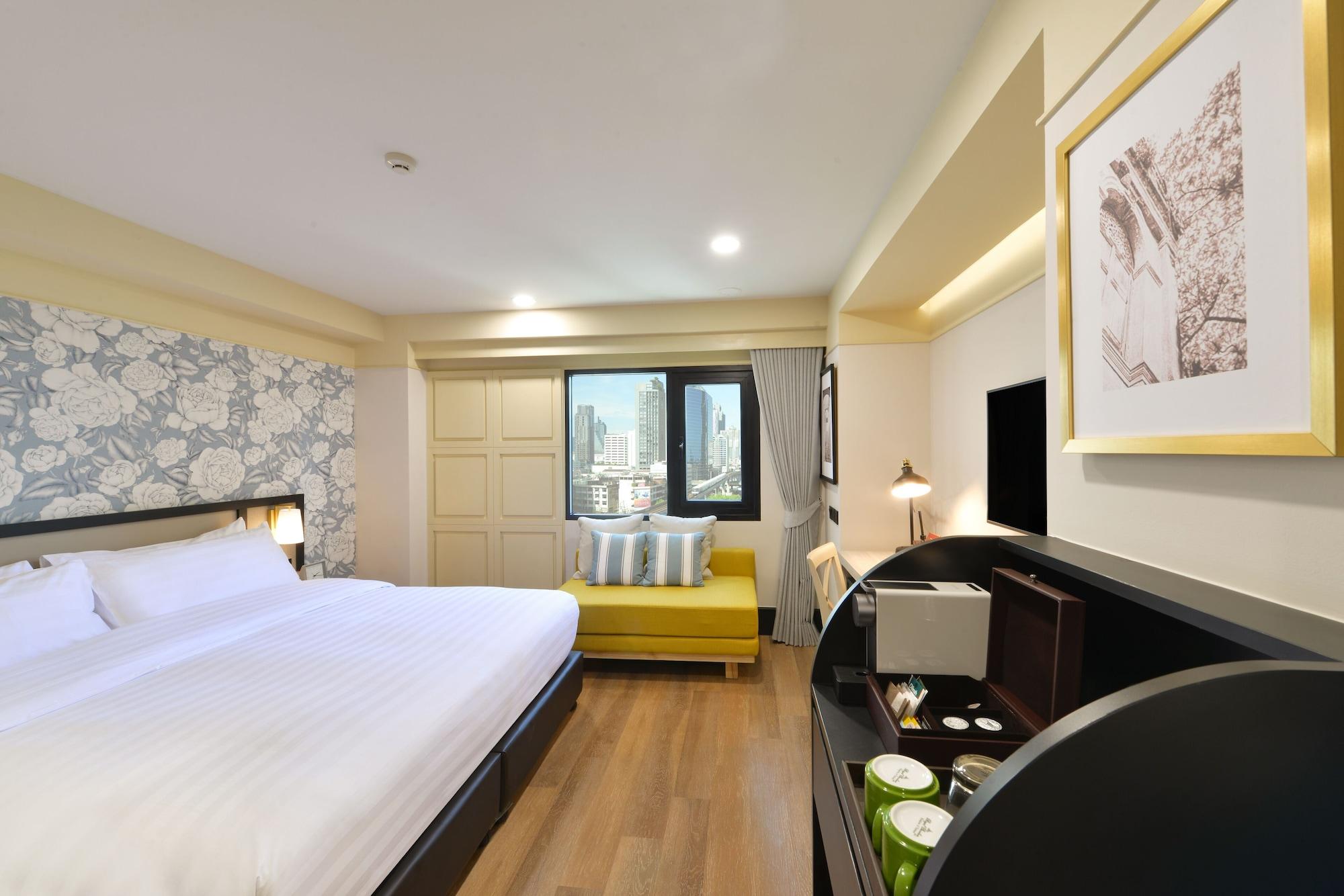 Astera Sathorn 4*