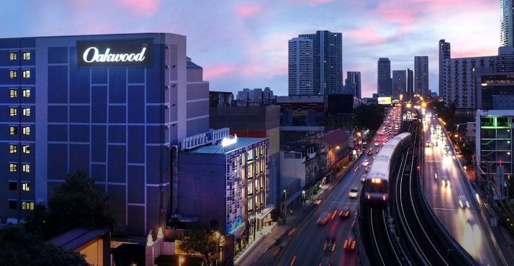 Astera Sathorn Hotel