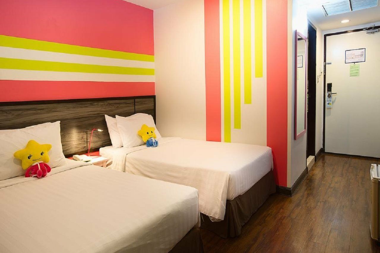 Astera Sathorn Hotel 4*